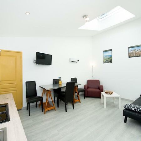 Gite De Vac'S Et D'Affaires A Deville Secteur Montherme - Ardennes エクステリア 写真