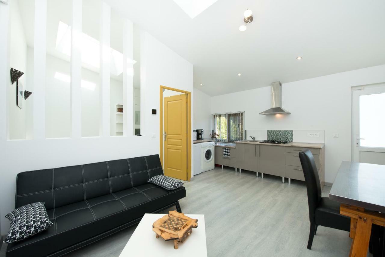 Gite De Vac'S Et D'Affaires A Deville Secteur Montherme - Ardennes エクステリア 写真